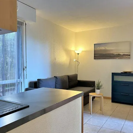 Appartement T2 Avec Jardin, Parking Et Climatiseur - Proche - Fr-1-251-436 *