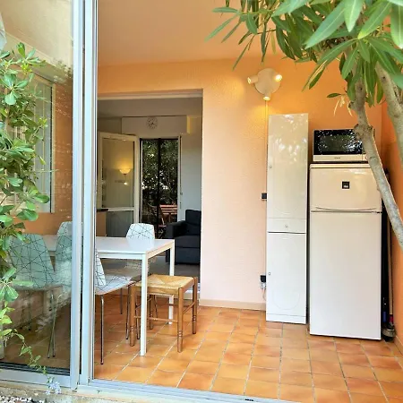 T2 Avec Jardin, Parking Et Climatiseur - Proche - Fr-1-251-436 Appartement *